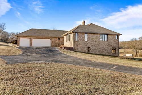 785 River Bluff Drive, Ozark, MO, 65721 | Card Image