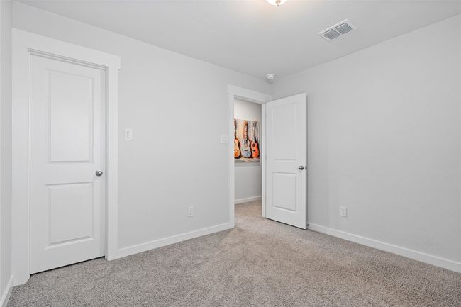 Unfurnished bedroom featuring carpet and baseboards | Image 29