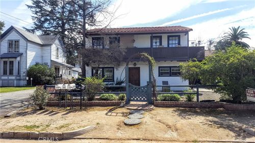 a-529 Walnut Ave, Redlands, CA, 92373 | Card Image