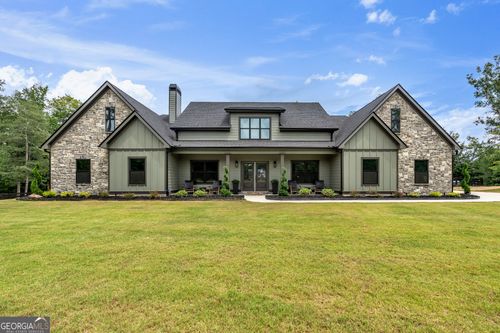 392 Georgian Pines Dr, Senoia, GA, 30276-3671 | Card Image