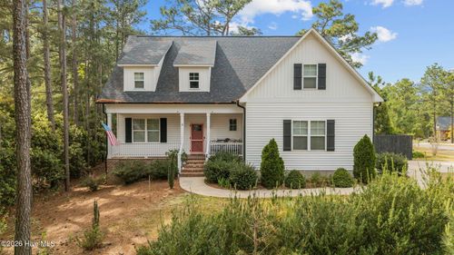 4 New Bedford Cir, Pinehurst, NC, 28374-7006 | Card Image