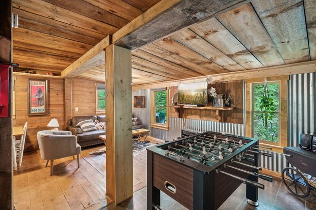 85 Clear Lake Ct, Home with 3 bedrooms, 2 bathrooms and null parking in Ellijay GA | Image 11