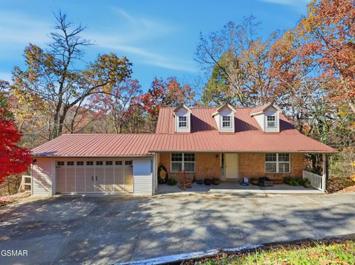 644 Monte Wood Cir, Pigeon Forge, TN, 37863-5700 | Card Image