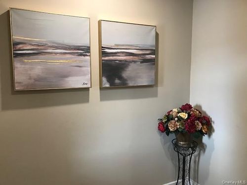 triplex-12 Robin Lane, New York, NY, 11360 | Card Image
