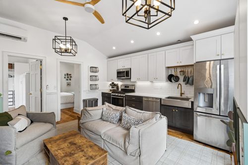 7 Kyle Place, Charleston, SC, 29403 | Card Image