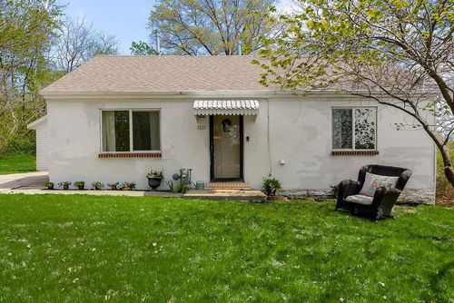 3121 S 33rd St, Kansas City, KS, 66106-4156 | Card Image