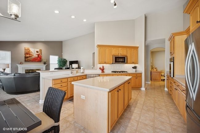 5582 Chapel Hl, House other with 3 bedrooms, 2 bathrooms and 2 parking in Gurnee IL | Image 21