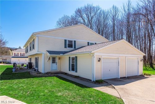 9b-10055 Independence Dr, North Royalton, OH, 44133-3499 | Card Image