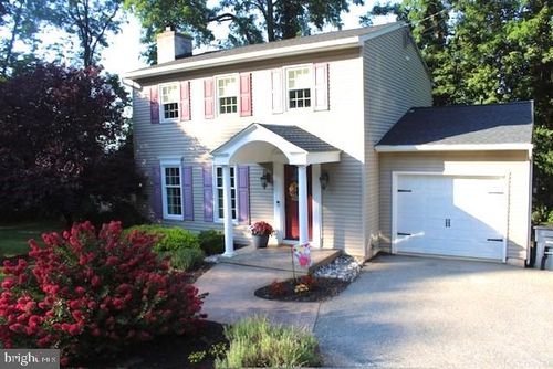 5331 Strasburg Rd, KINZERS, PA, 17535-9768 | Card Image