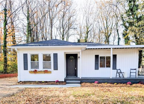 428 E Division Ave, Salisbury, NC, 28144-7745 | Card Image