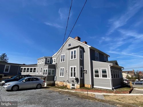 103-202 S Samuel St, CHARLES TOWN, WV, 25414-1498 | Card Image