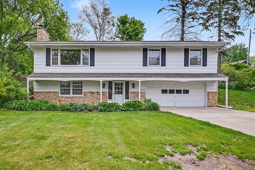 12919 5th Ave S, Burnsville, MN, 55337-3577 | Card Image