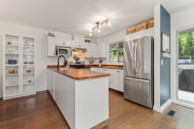 1504 - 5260 Goldspring Pl, Townhouse with 2 bedrooms, 3 bathrooms and 4 parking in Chilliwack BC | Image 5