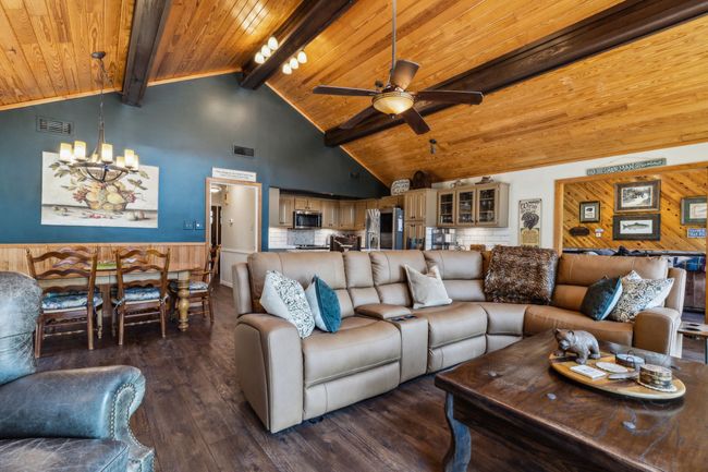 17 Bayside Dr, House other with 4 bedrooms, 3 bathrooms and null parking in Malakoff TX | Image 7