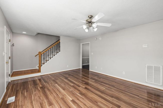1036 Middle View Dr, Townhouse with 3 bedrooms, 3 bathrooms and null parking in Forest VA | Image 10