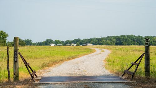 1476 County Road 2130, Telephone, TX, 75488-5238 | Card Image