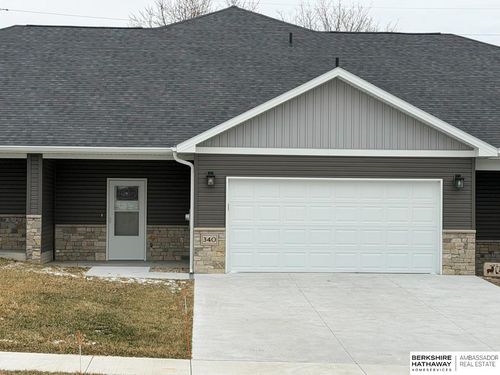 340 Addie Lane, Seward, NE, 68434 | Card Image
