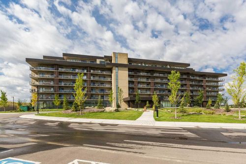 214-102 Scenic Drive N, Lethbridge, AB, T1H5L9 | Card Image