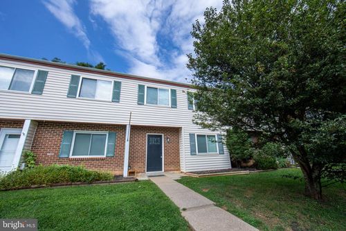 4301-4301 White Oak Ct, HAMPSTEAD, MD, 21074-2306 | Card Image