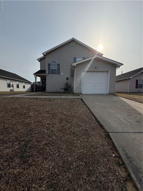 307 Greenfield Crescent, Suffolk, VA, 23434 | Card Image