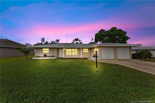 208 Riomar Dr, Port St. Lucie, FL, 34952-1385 | Card Image