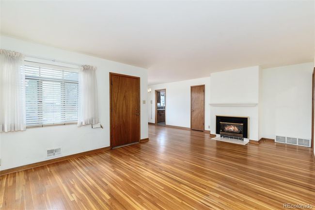 5582 E Colorado Ave, House other with 4 bedrooms, 3 bathrooms and 2 parking in Denver CO | Image 5