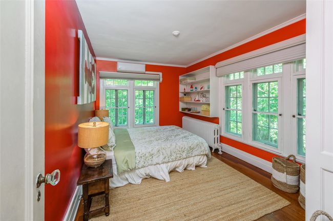 Second bedroom in north wing. | Image 17