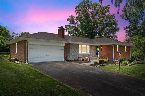 219 Hampton Ave, Winchester, KY, 40391-2340 | Card Image