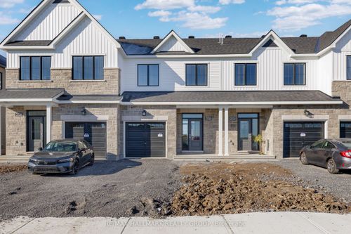2526 Esprit Dr, Orleans, ON, K4A0S6 | Card Image