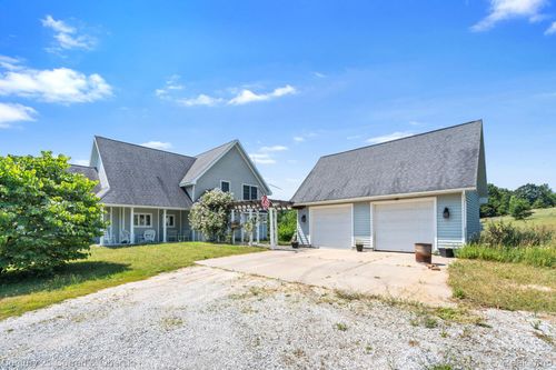 4629 S Benedict Rd, Ludington, MI, 49431-9726 | Card Image