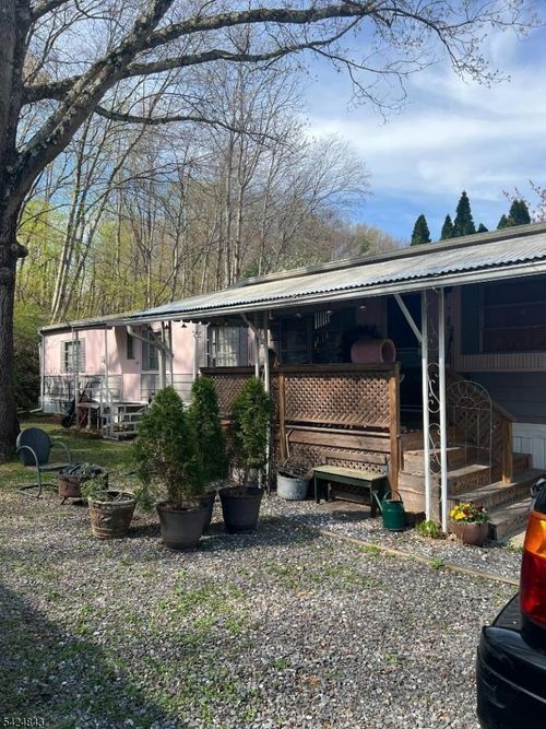 55 Back St, Oxford, NJ, 07863-3606 | Card Image