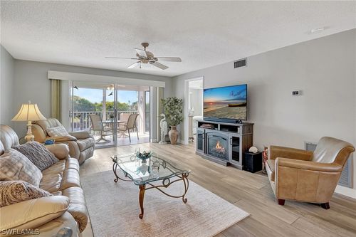314-5515 Rattlesnake Hammock Rd, NAPLES, FL, 34113-7474 | Card Image