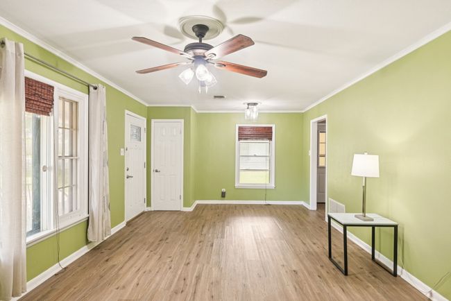 213 N 38 Th St, House other with 3 bedrooms, 1 bathrooms and null parking in Corsicana TX | Image 7