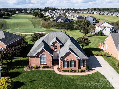 187 Fox Den Cir, Statesville, NC, 28677-9761 | Card Image