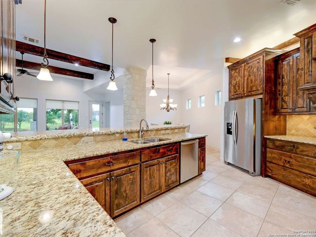 30007 Cibolo Path, House other with 3 bedrooms, 3 bathrooms and null parking in Fair Oaks Ranch TX | Image 23