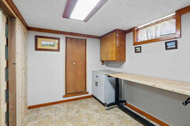 602 Ballantyne Ln Ne, House other with 5 bedrooms, 2 bathrooms and null parking in Spring Lake Park MN | Image 24