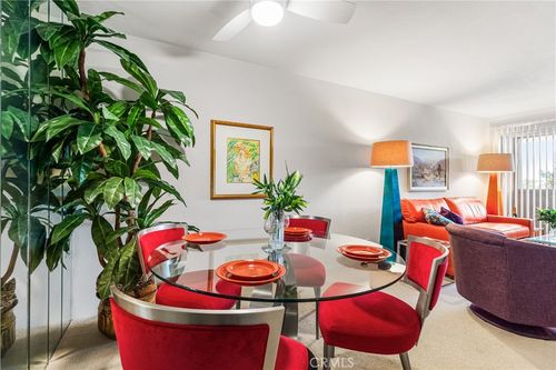 unit-212-470 N Villa Ct, Palm Springs, CA, 92262-1998 | Card Image