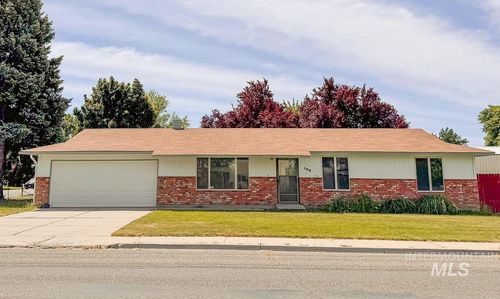 106 Ne 16th St, Fruitland, ID, 83619-2335 | Card Image