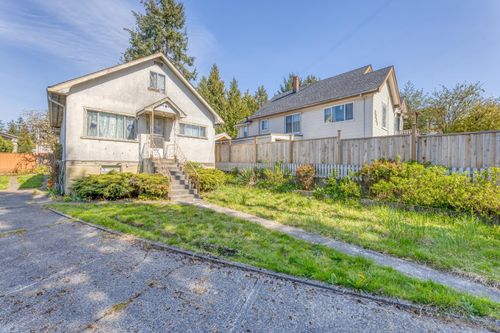 2323 Dublin St, New Westminster, BC, V3M3B3 | Card Image