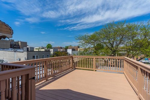 446 66th St, West New York, NJ, 07093-2433 | Card Image