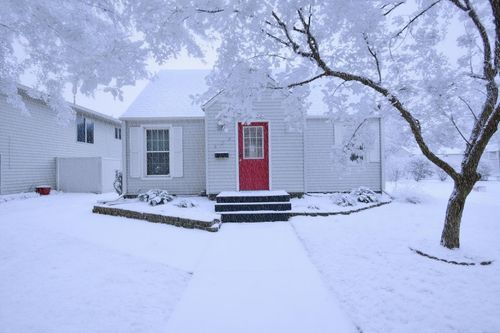 329 27th Ave N, Saint Cloud, MN, 56303-3743 | Card Image