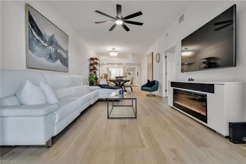 1907-6750 Beach Resort Dr, NAPLES, FL, 34114-7583 | Card Image
