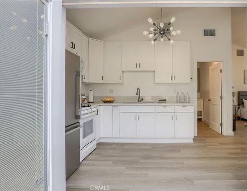 12-5337 E Brittain St, Long Beach, CA, 90808-1948 | Card Image