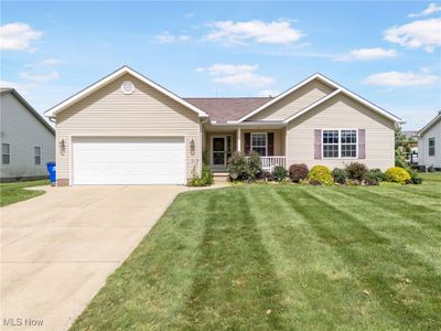 1046 Yorkshire Drive, House other with 3 bedrooms, 2 bathrooms and null parking in Ravenna OH | Image 1