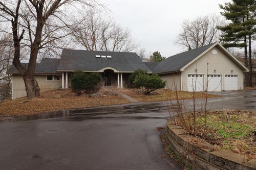 31300 Oasis Rd, Center City, MN, 55012-9693 | Card Image