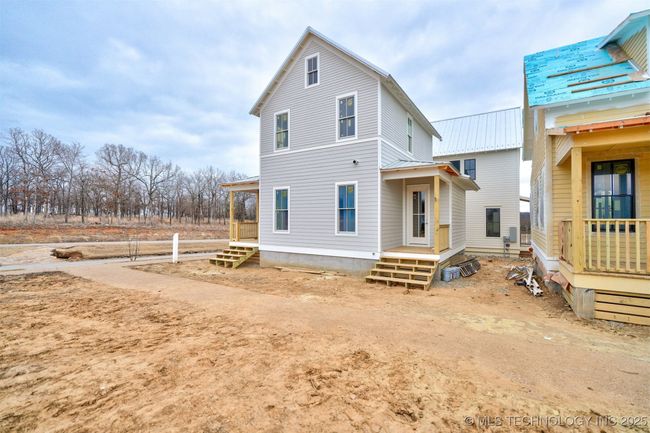 A - 38 Hill St, House other with 2 bedrooms, 2 bathrooms and null parking in Carlton Landing OK | Image 5