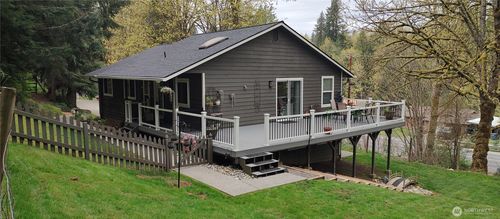 25122 Florence Acres Road, Monroe, WA, 98272 | Card Image