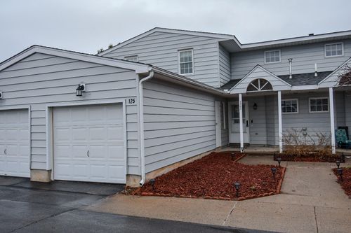 125 Maryland Rd, Plattsburgh, NY, 12903-4203 | Card Image