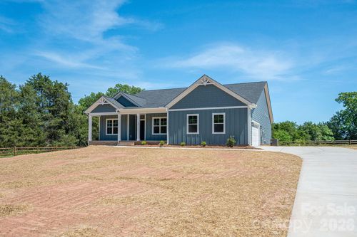 1337 Zeb Haynes Rd, Maiden, NC, 28650-9328 | Card Image