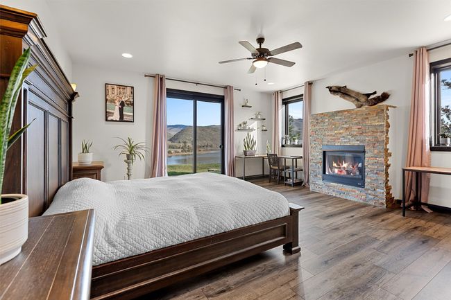 9701 Mt Highway 200, House other with 3 bedrooms, 2 bathrooms and null parking in Dixon MT | Image 19